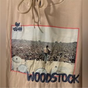 NWOT Woodstock Hoodie, Size Large